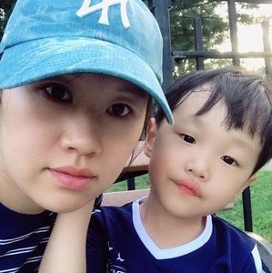 Meet your Posher, Hua